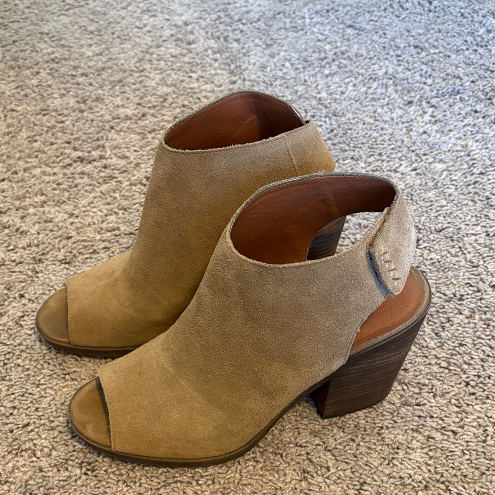 Lucky brand Tan Peep-Toe Ankle Boots